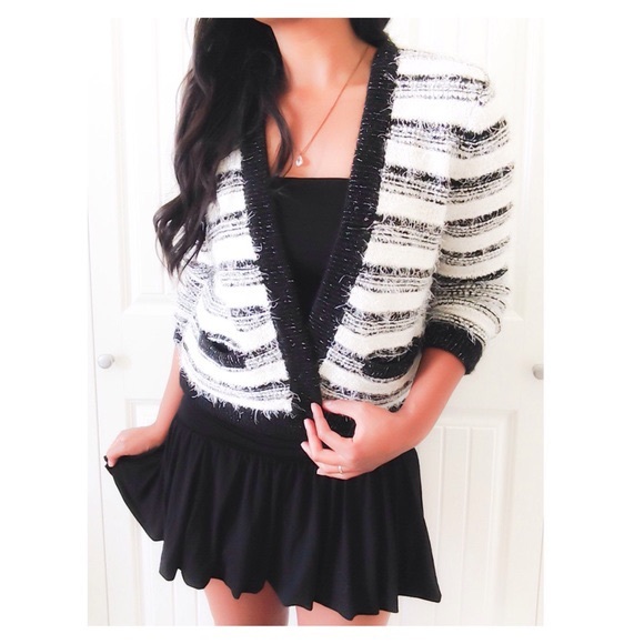 Calvin Klein eyelash knit open front cardigan, black and white, size Large - Picture 1 of 7